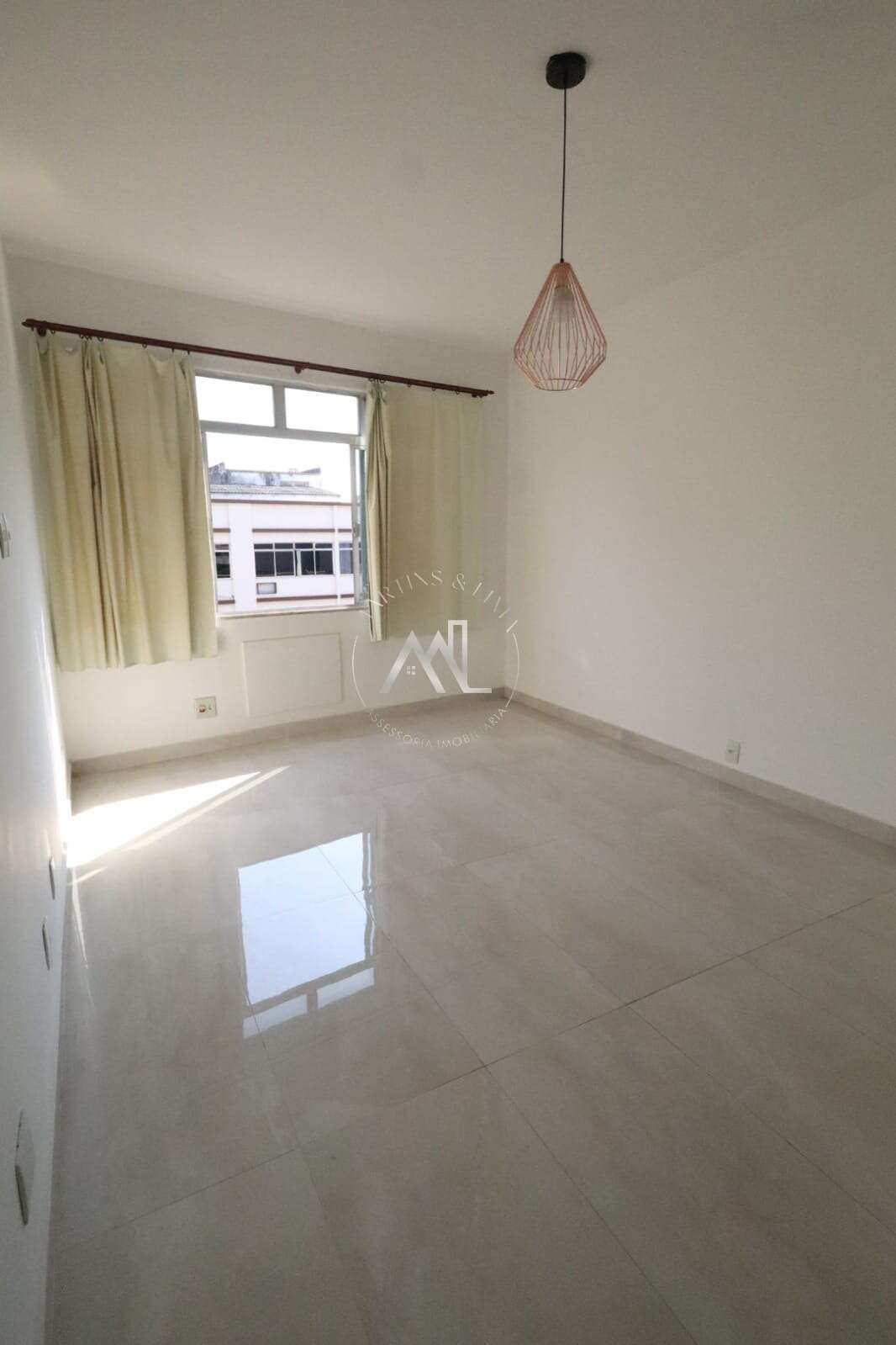 Excelente apartamento 3 quartos, com dependência completa, COM VAGA DE GARAGEM, na ILHA DO GOVERNADOR - Martins e Lima Assessoria Imobiliária