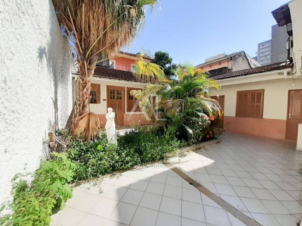 Excelente Casa Comercial em Botafogo