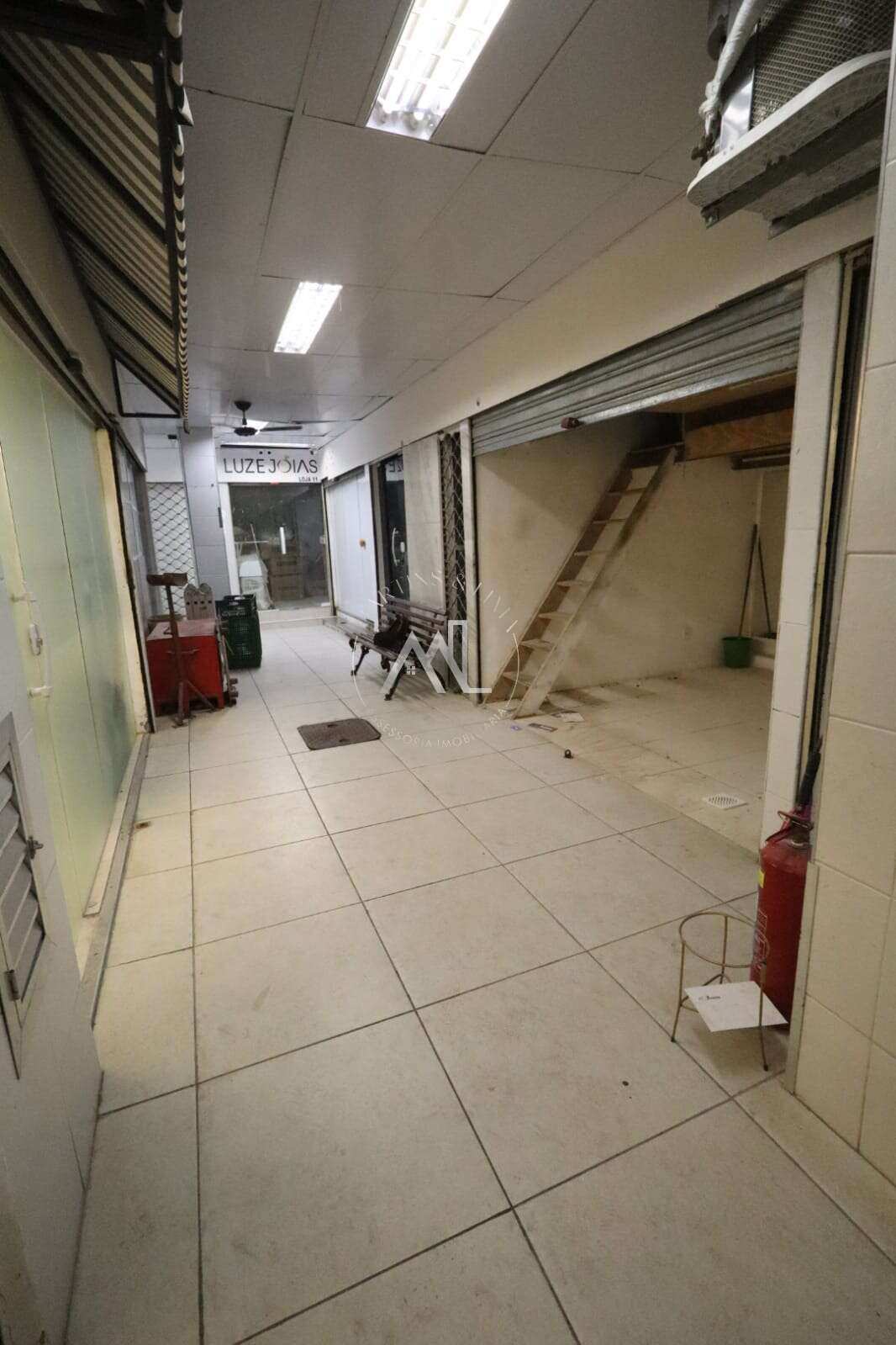 Ótima Loja/Box, em Galeria (subsolo), em área Nobre da Zona Sul do Rio